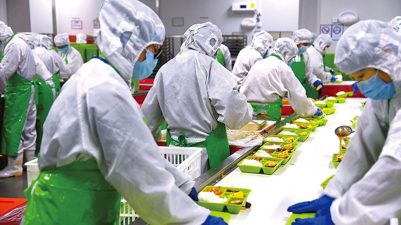 小食品代加工：揭秘其背后的行业秘密与适合人群**